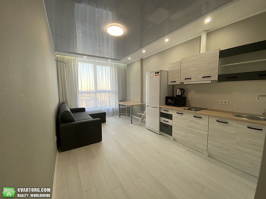 Rent out 1-room apartment. Киев, Полевая — photo 3