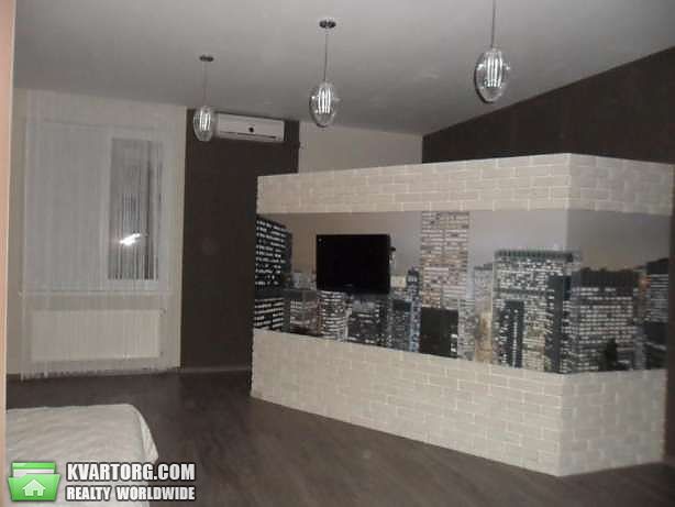 Rent out 1-room apartment. Одесса, Среднефонтанская — photo 1