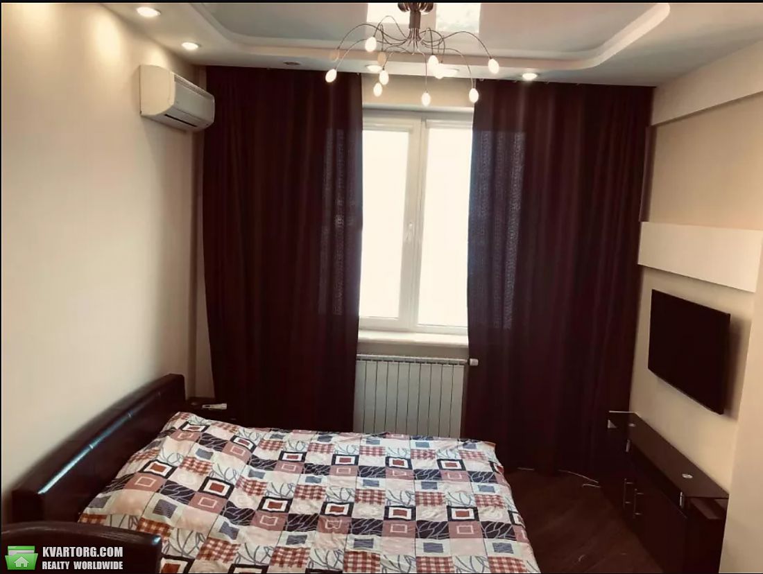 Rent out 1-room apartment. Киев, Герое Сталинграда — photo 7