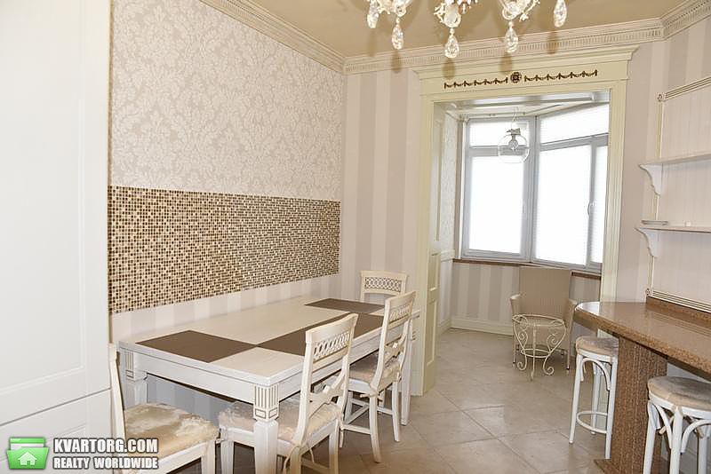 Rent out 3-room apartment. Киев, Сверстюка — photo 5