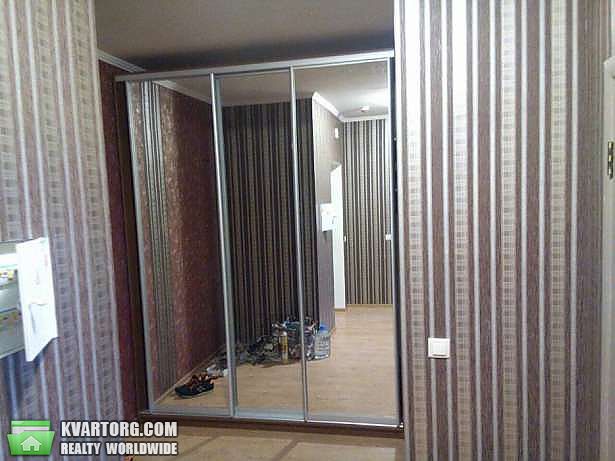 Rent out 1-room apartment. Киев,  Невская — photo 4