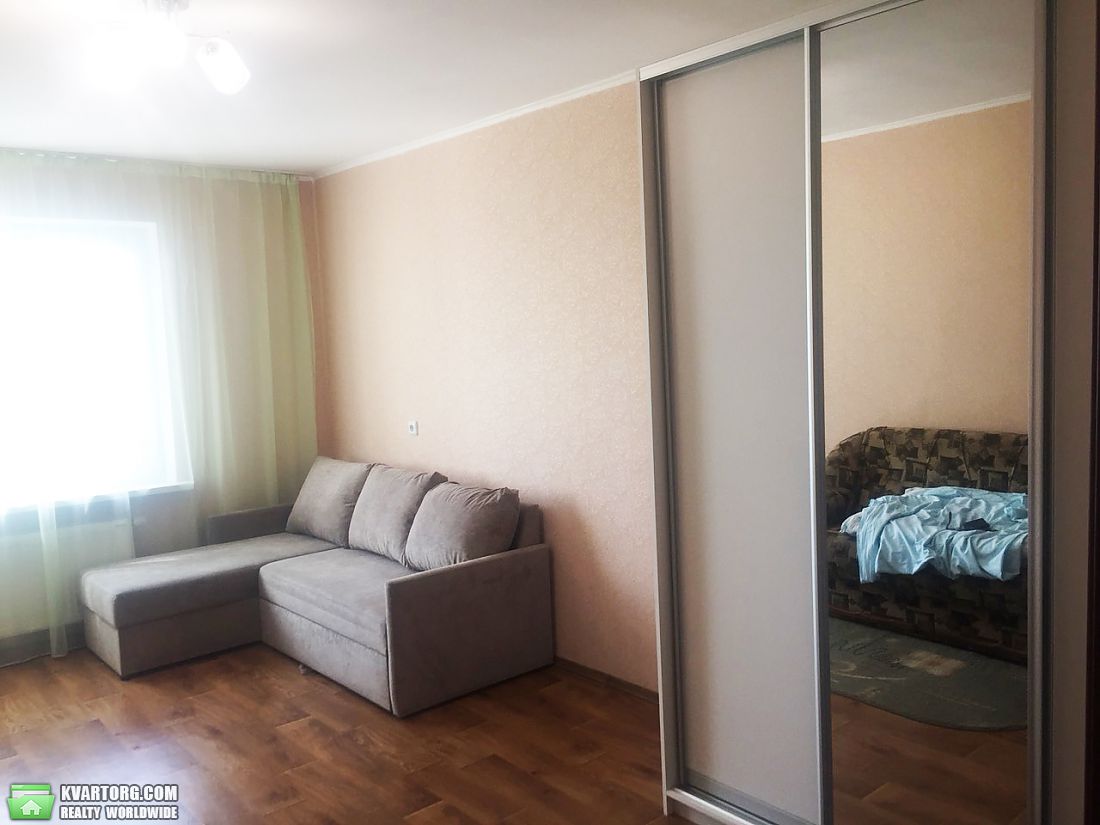 Rent out 1-room apartment. Киев,  Академика Глушкова пр-т — photo 2