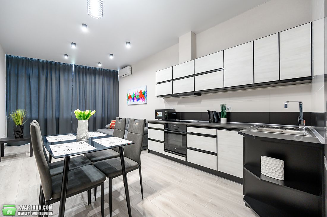 Rent out 2-room apartment. Одесса, аркадиевский — photo 4