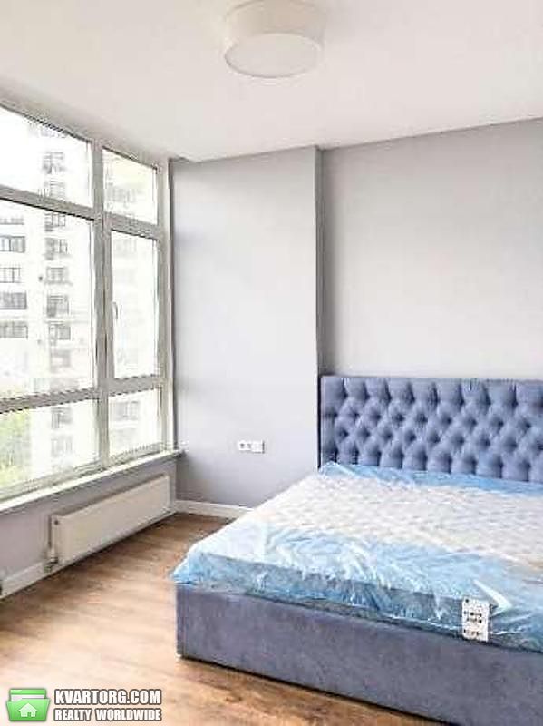 Rent out 2-room apartment. Киев, коновальца — photo 3