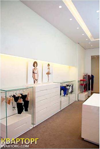 Rent out shop. Киев, Сагайдачного — photo 4