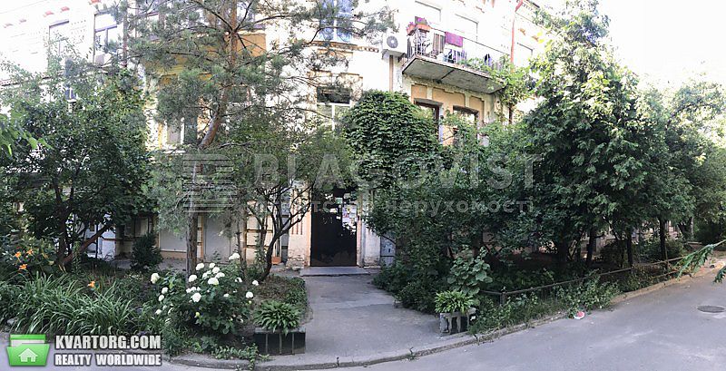 Sell 3-room apartment. Киев,  Артема — photo 1