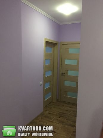 Rent out 1-room apartment. Киев,  Трутенко — photo 3