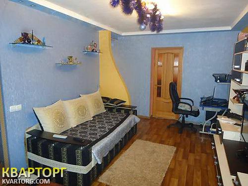 Sell 2-room apartment. Киев,  Березневая — photo 2