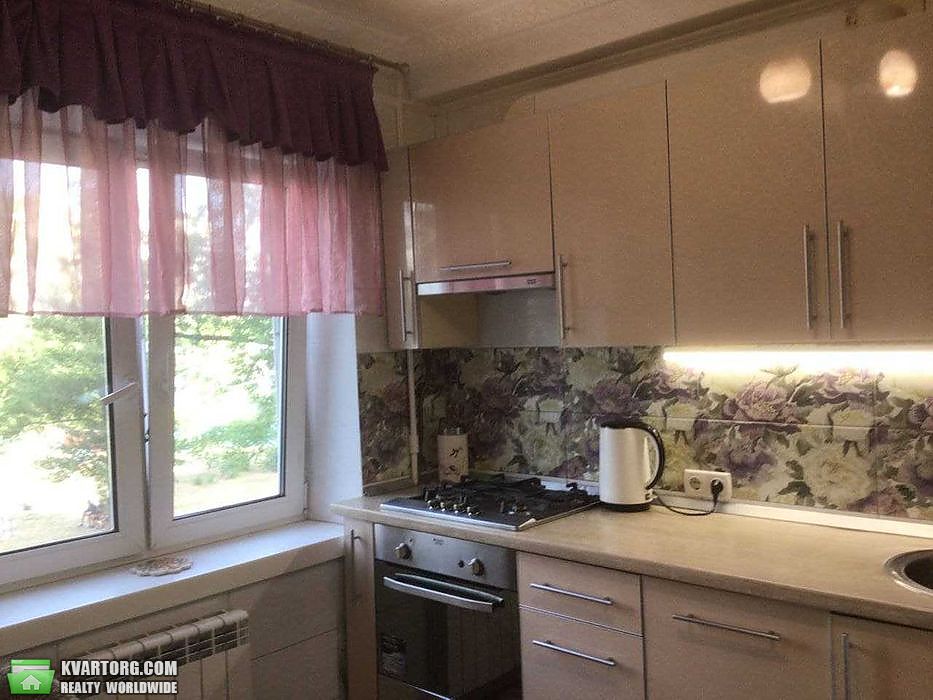 Sell 3-room apartment. Киев,  Богатырская — photo 9