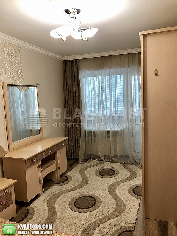 Rent out 2-room apartment. Киев,  Леси Украинки бул — photo 8