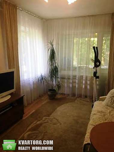 Sell 2-room apartment. Киев,  Соломенская — photo 1