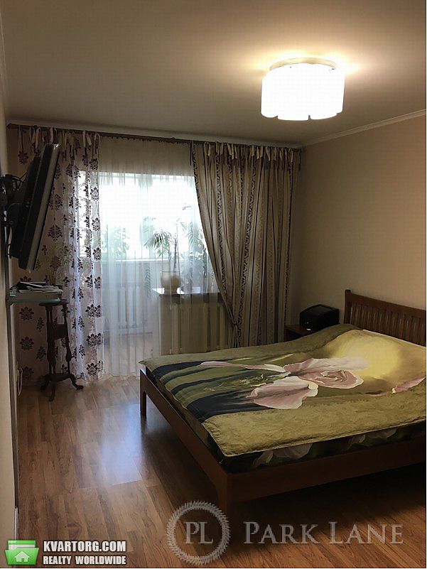 Sell 3-room apartment. Киев,  Порика — photo 3