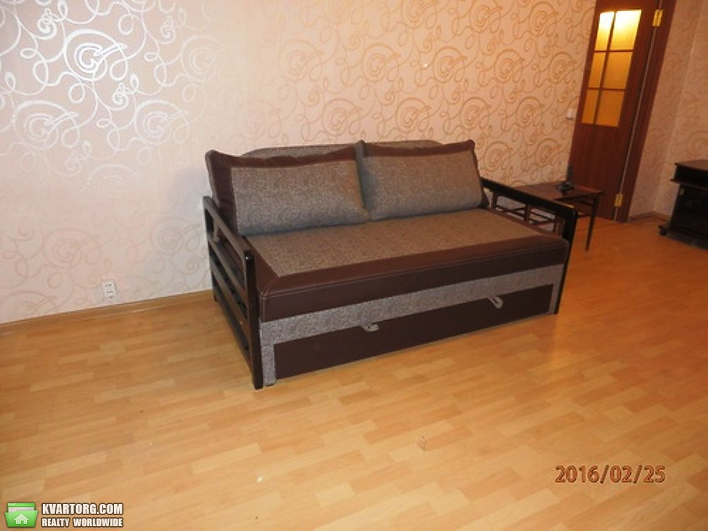 Sell 2-room apartment. Киев,  Никольско-Слободская — photo 2