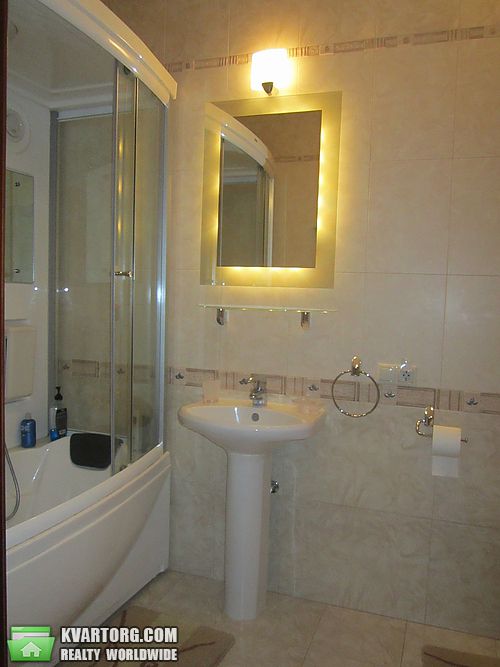 Rent out 2-room apartment. Киев,  Щорса — photo 7