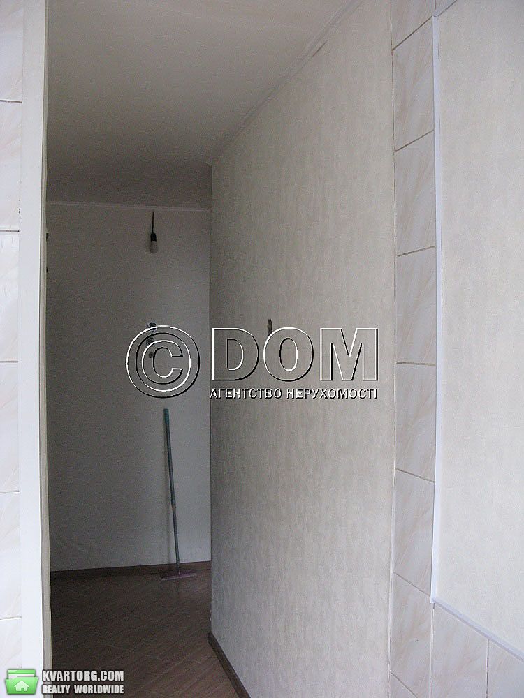 Sell 2-room apartment. Киев,  Зодчих — photo 8
