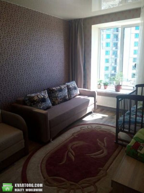 Sell 2-room apartment. Киев, пр. Героев Небесной Сотни — photo 1