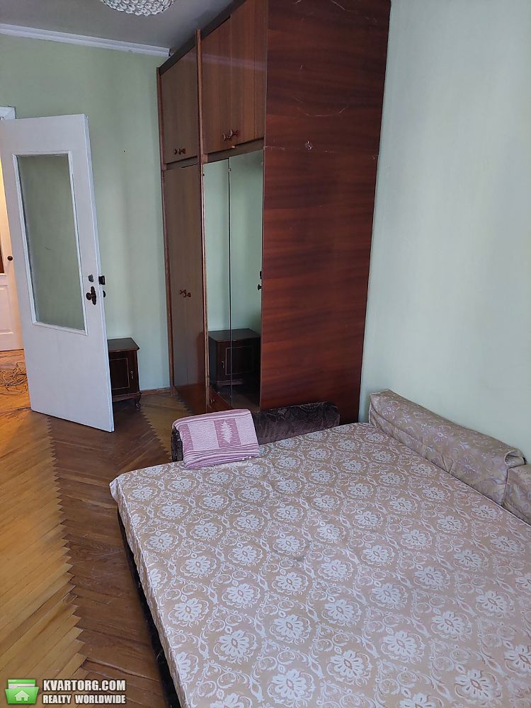 Rent out 3-room apartment. Киев,  Героев Космоса — photo 2