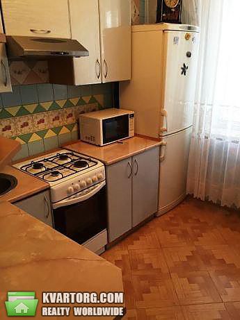 Rent out 2-room apartment. Киев,  Бажана — photo 9