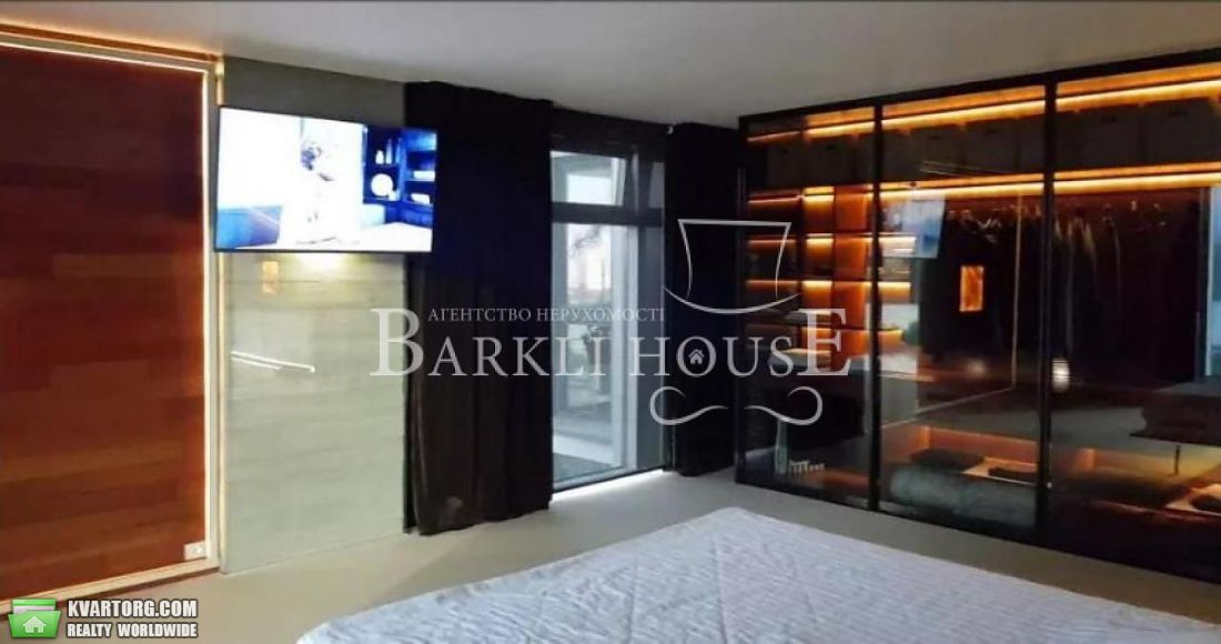 Rent out 2-room apartment. Киев,  Тычины пр — photo 2
