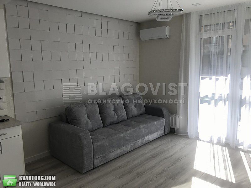 Sell 1-room apartment. Киев,  Предславинская — photo 5