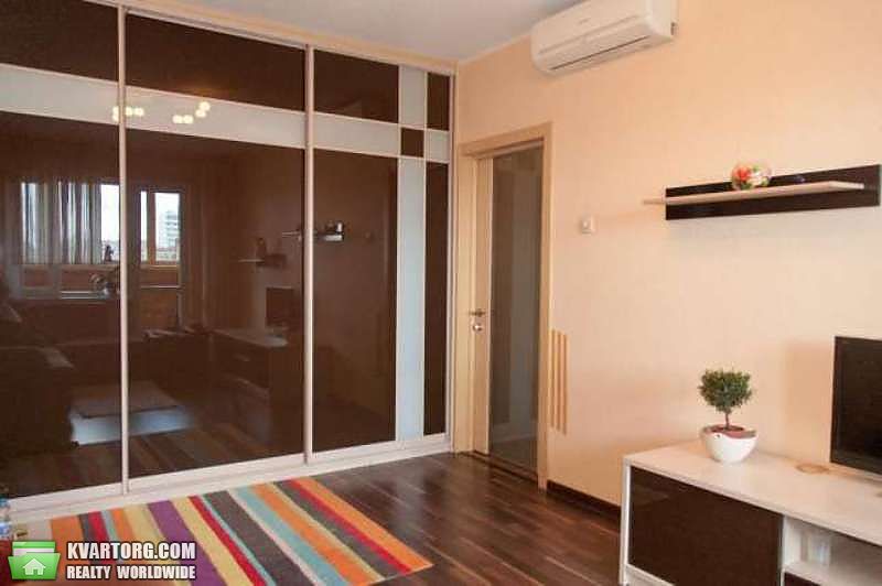 Sell 2-room apartment. Киев,  Каштановая — photo 4