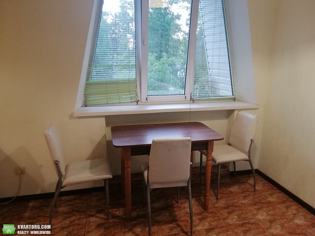 Rent out 2-room apartment. Ирпень,  Украинская — photo 6