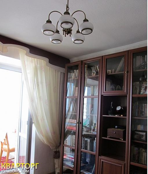 Sell 3-room apartment. Киев,  Драгоманова — photo 2