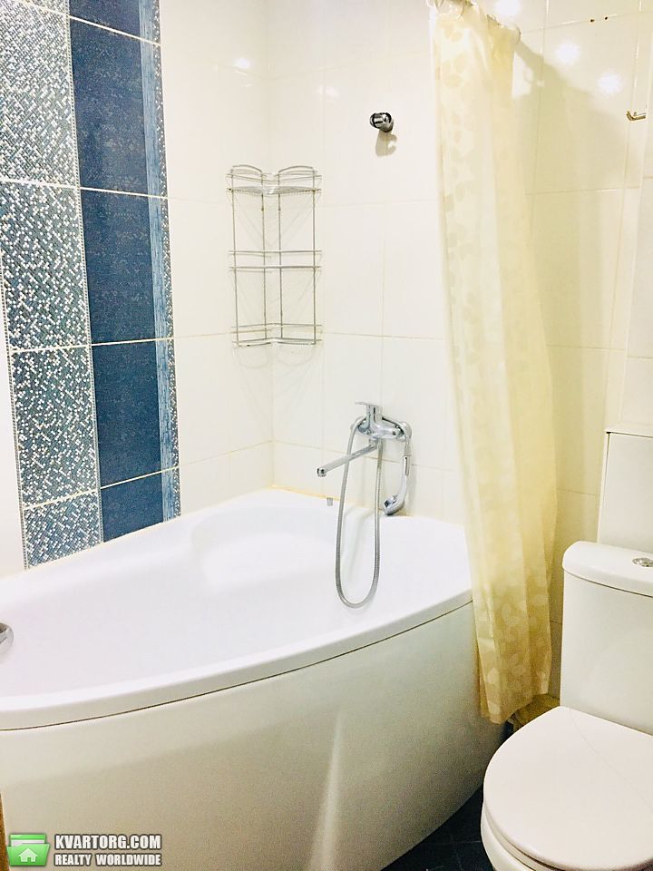 Rent out 1-room apartment. Киев,  Волгоградская — photo 5