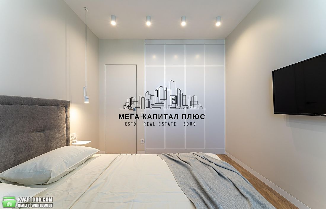 Rent out 1-room apartment. Киев,  Заречная — photo 1
