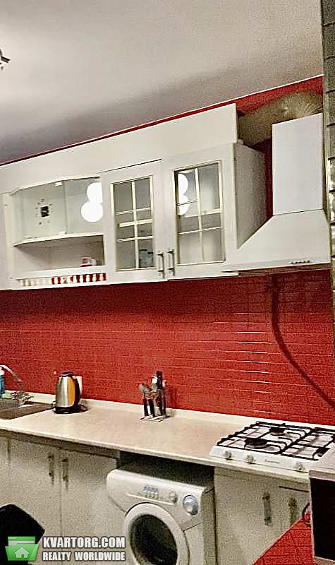 Rent out 2-room apartment. Киев, Бульвар Леси Украинки — photo 1