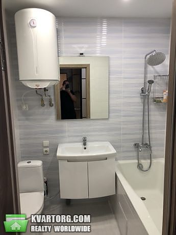 Rent out 2-room apartment. Киев, пр.Академика Глушкова — photo 4
