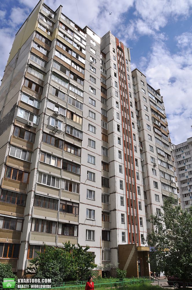 Sell 2-room apartment. Киев,  Маяковского — photo 1