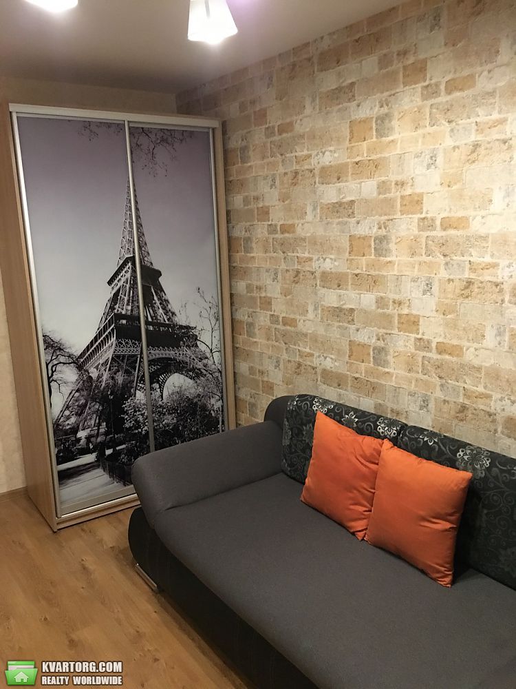 Rent out 2-room apartment. Киев,  Оболонский пр — photo 4