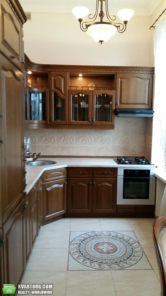 Rent out 3-room apartment. Киев,  Михайловский пер — photo 10