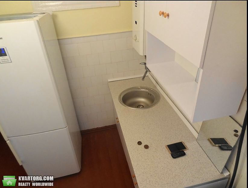 Rent out 1-room apartment. Киев,  Большая Китаевская — photo 4