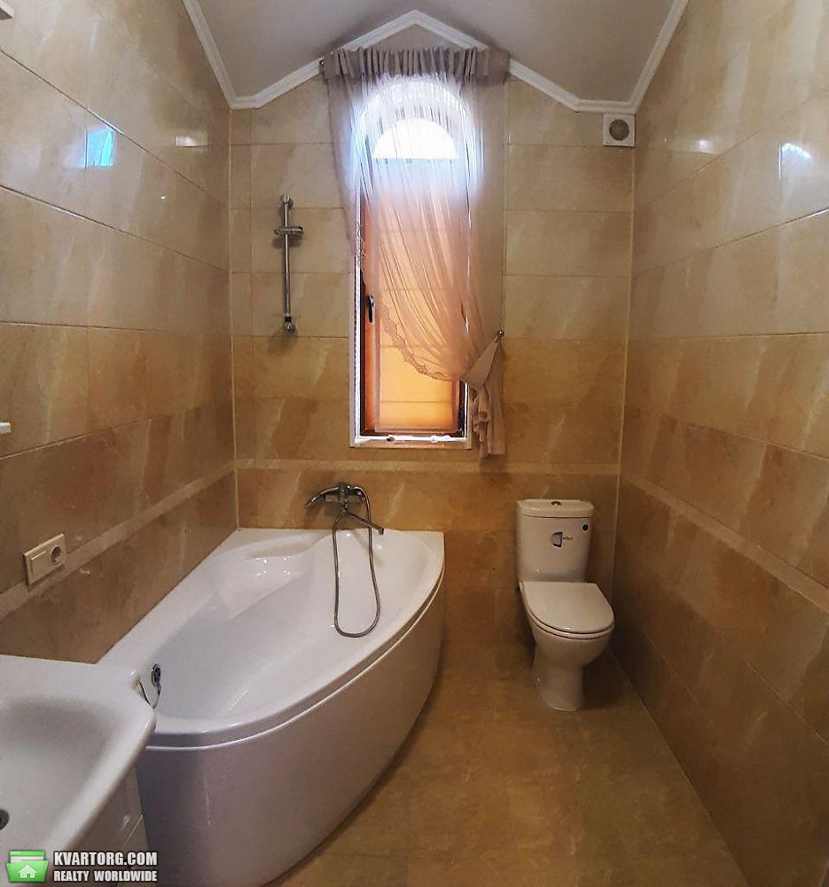 Rent out house. Киев, абрикосовая — photo 9