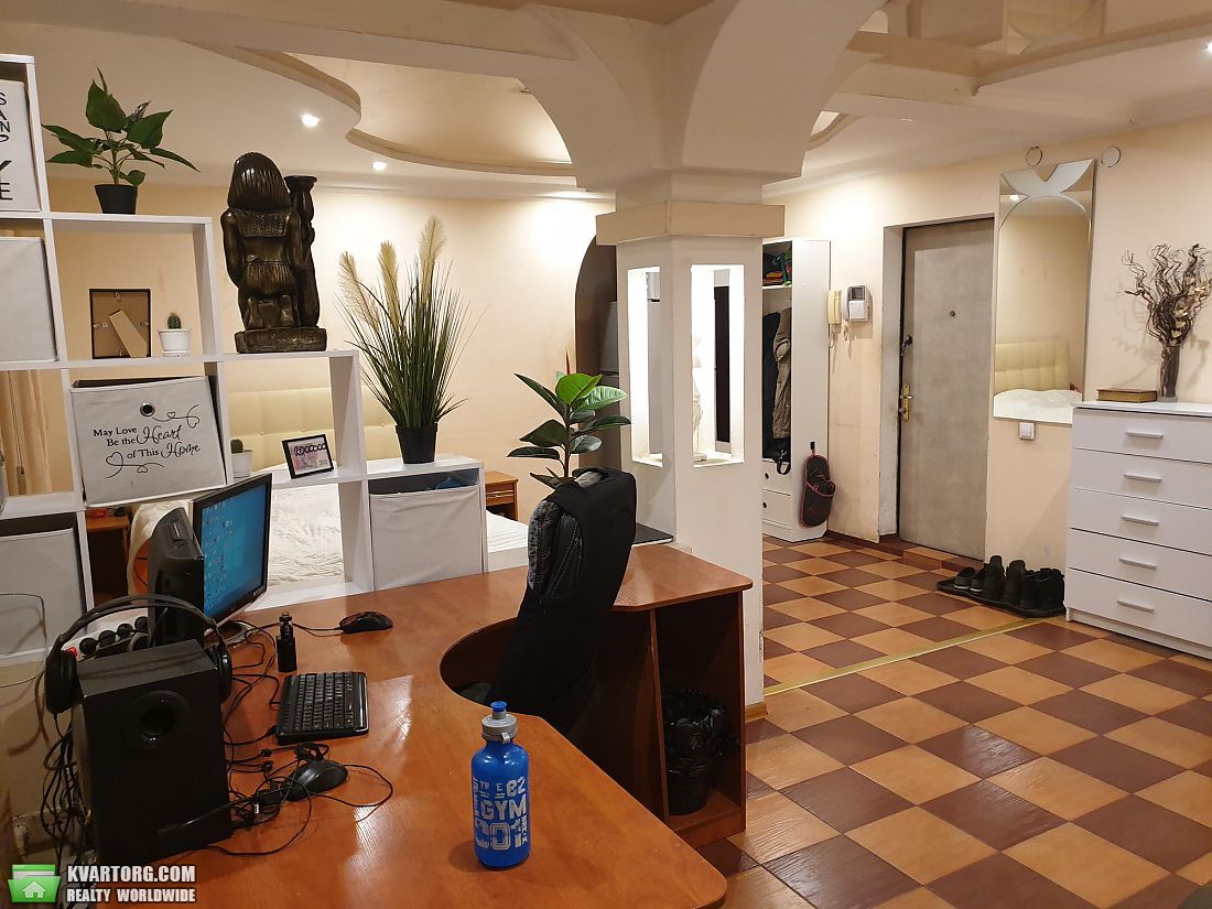 Sell 2-room apartment. Киев,  Тимошенко — photo 2