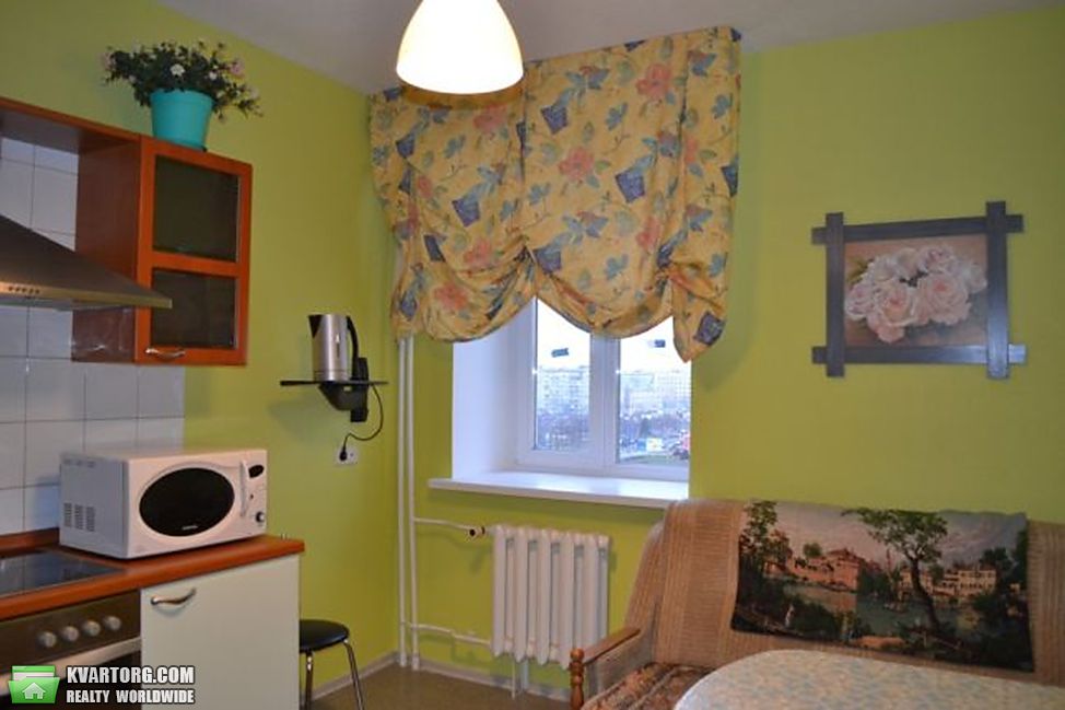 Rent out 1-room apartment. Киев,  Тимошенко — photo 1