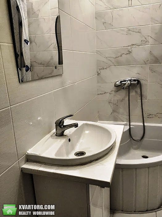 Rent out 1-room apartment. Львов, Малоголосківська — photo 5
