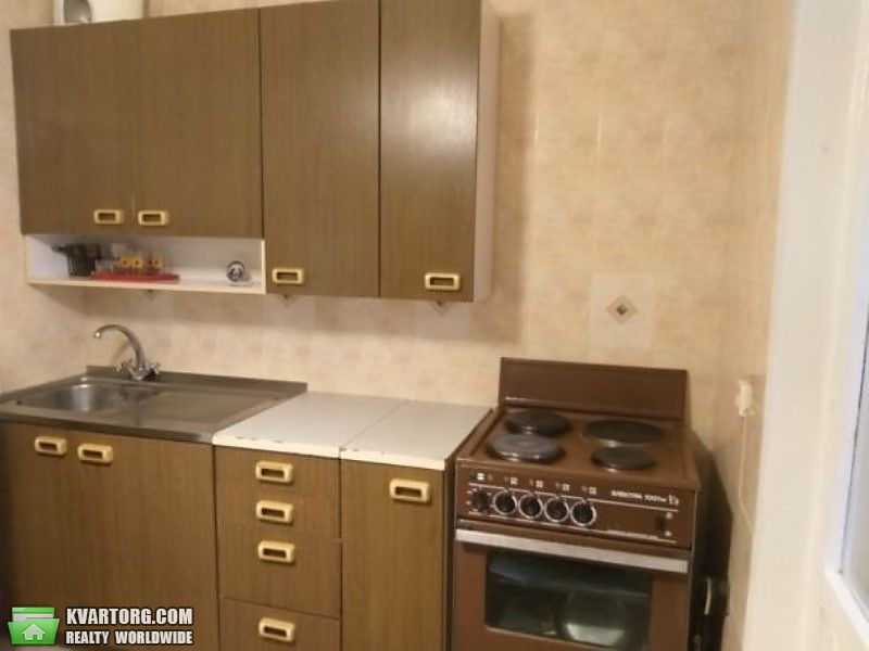 Sell 3-room apartment. Киев,  Милославская — photo 1