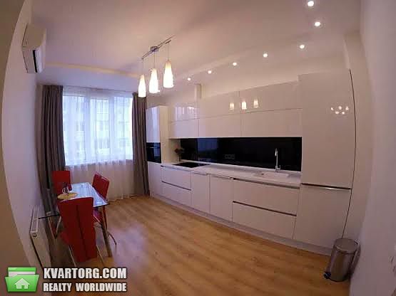 Rent out 2-room apartment. Киев,  Феодосийская — photo 2