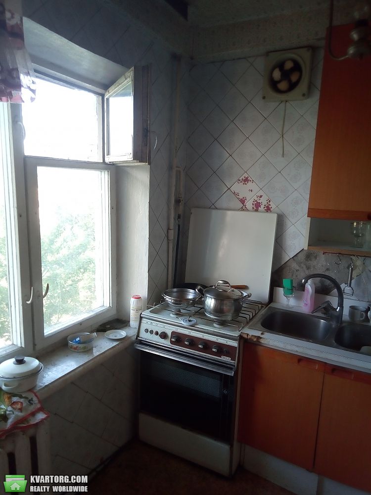 Sell 3-room apartment. Киев,  Лесной пр — photo 4