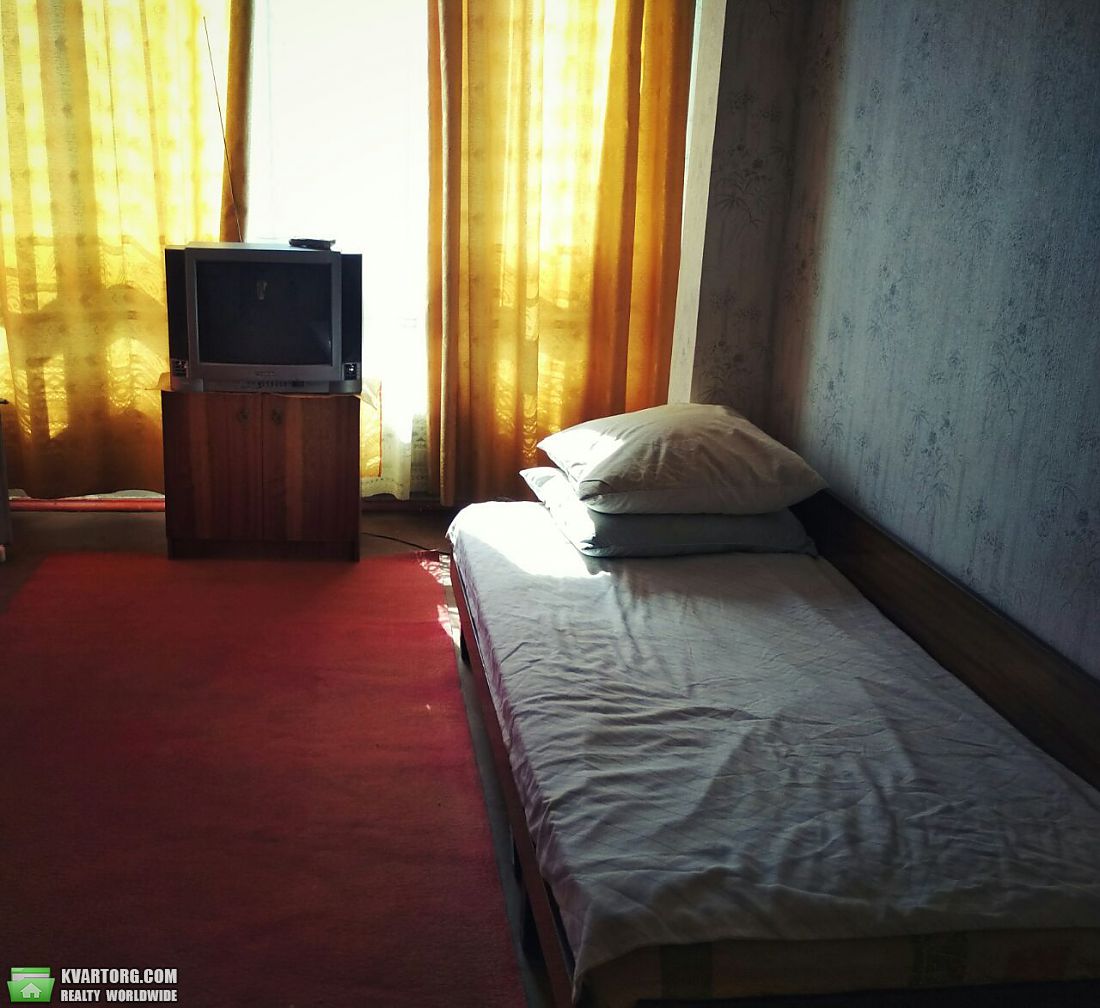 Rent out 1-room apartment. Киев,  Богатырская — photo 4