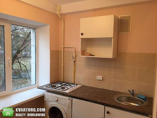 Rent out 1-room apartment. Киев,  Братиславская — photo 4