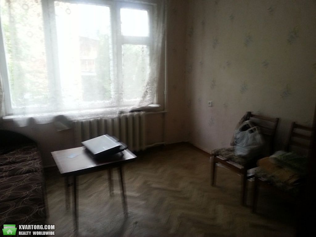 Sell 2-room apartment. Киев,  Дегтяревская — photo 2