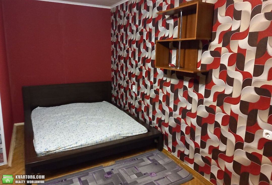Rent out 1-room apartment. Киев,  Дегтяревская — photo 4