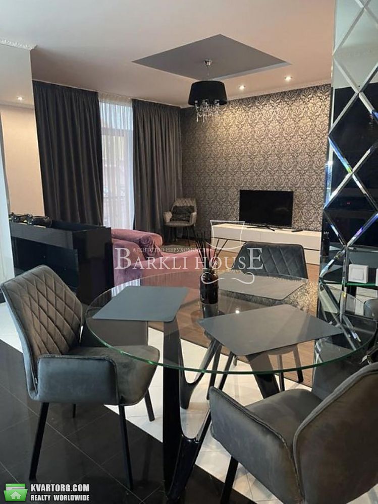Rent out 3-room apartment. Киев, Регенераторная — photo 6
