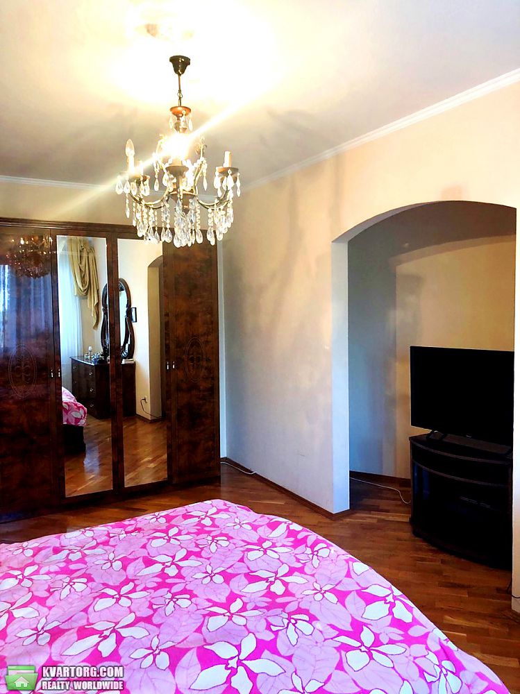 Sell 3-room apartment. Киев,  Харьковское шоссе — photo 9