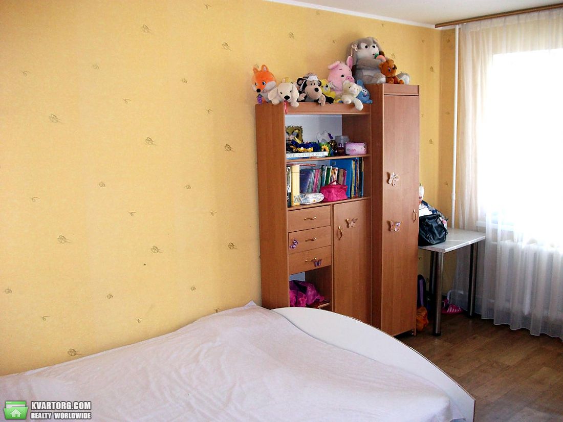 Sell 4-room apartment. Днепропетровск, Братьев Трофимовых — photo 4