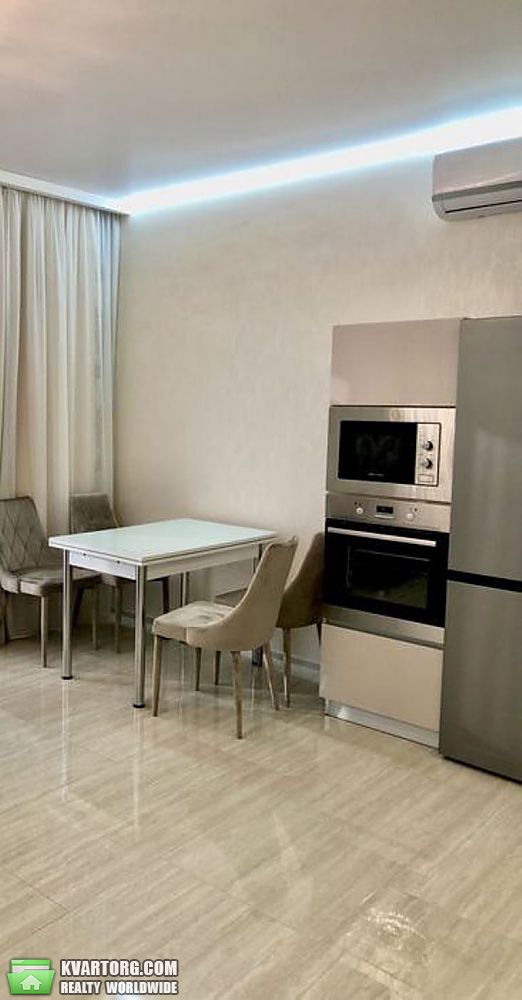 Rent out 2-room apartment. Киев, Барбюса — photo 5